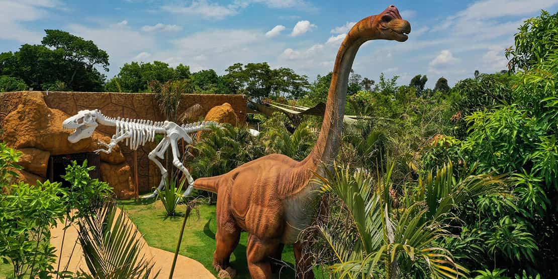 dinossauro em olimpia