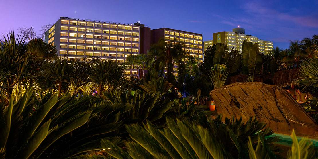 parque aquatico com resort
